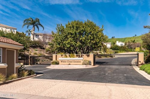 3120 Anasazi Way, Simi Valley, CA 93063-2066
