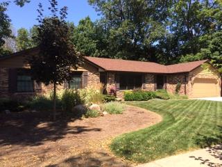 511 Tanglewood Ln, Frankfort, IL 60423-1043