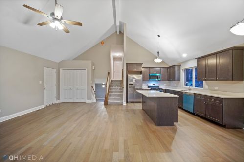 1929 Cedar Rd, Homewood, IL 60430-1312