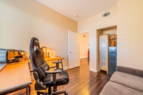 8735 Fallbrook Way, Anaheim CA  92808-3600 exterior