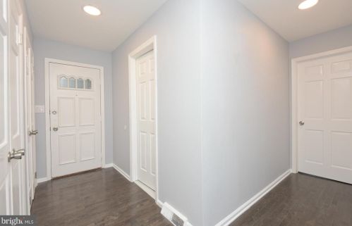 71 Carter Rd, Princeton NJ  08540-2107 exterior