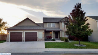 200 Louisiana St, Kennewick, WA 99336-9415