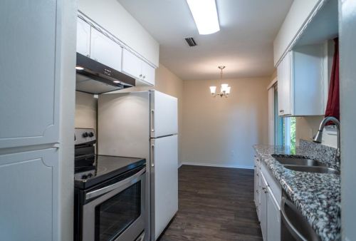 3406 Cheyenne St, Irving TX  75062-3013 exterior