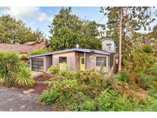 427 Laurel Ave, Manzanita, OR 97130-9046