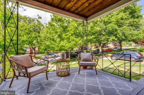 2218 Osborn Dr, Silver Spring MD 20910-1323 exterior