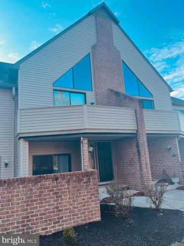 714 Cherrington Dr, Harrisburg, PA 17110-9491