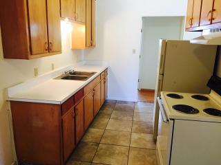 3803 Aspen Ave, Albuquerque NM  87110-5659 exterior