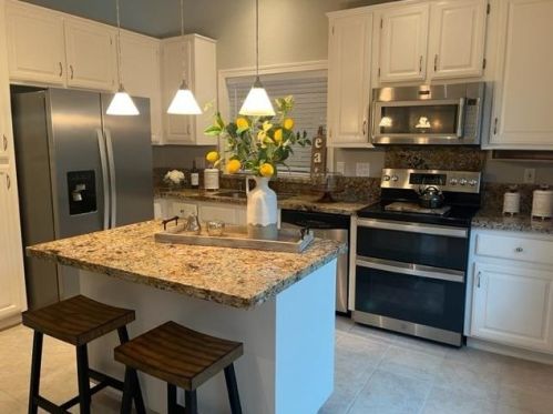 3323 Tea Rose Dr, Folsom, CA 95762-6568