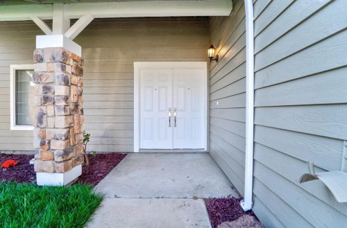 1713 Coventry Garden Way, Modesto, CA 95358-7106