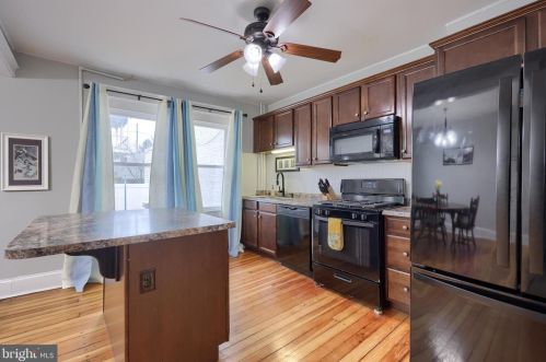 258 Ross St, Lancaster PA  17602-1940 exterior