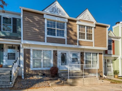 10741 Dartmouth Ave, Denver, CO 80227-5610