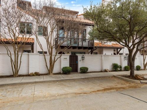 269 Casa Blanca Ave, Fort Worth TX  76107-7720 exterior