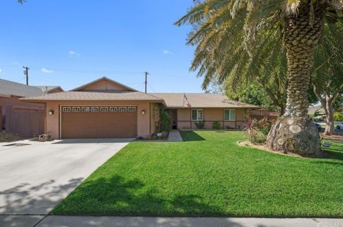 11201 Reddiford Ct, Riverside, CA 92505-2340
