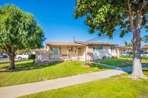3151 Vallejo Dr, Anaheim, CA 92804-1772