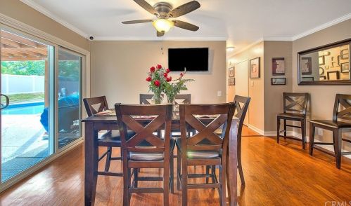 2742 Gleason Ct, Riverside CA  92506-4325 exterior