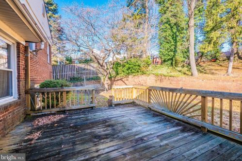 8921 2 Ave, Silver Spring MD 20910-2149 exterior