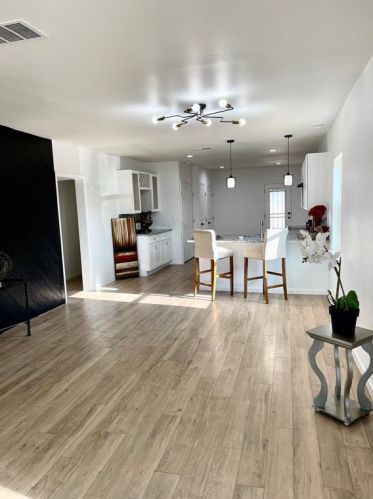 4451 6th Ave, Fort Worth TX  76115-2201 exterior