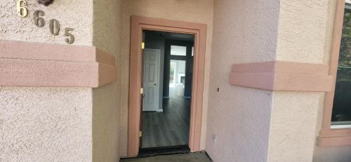 6605 Rabbit Hollow Way, Elk Grove, CA 95757-8303