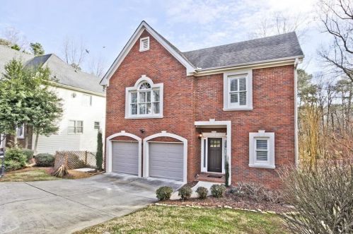 1898 Connemara Dr, Atlanta GA  30341-1565 exterior