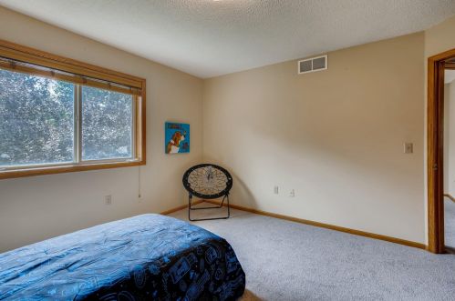 3236 Edgerton St, Saint Paul MN  55127-5032 exterior