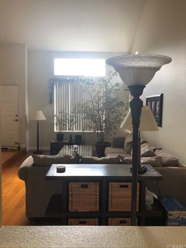 7192 Riva Pl, Rancho Cucamonga, CA 91701-8725