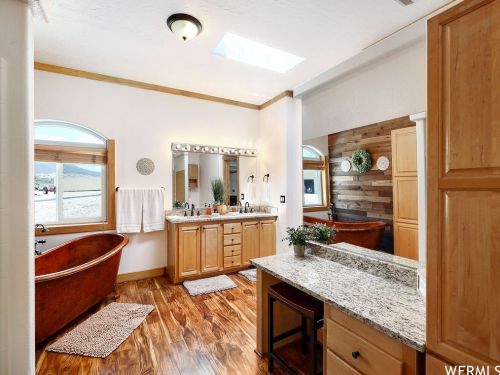 29731 Old Lincoln Hwy, Hoytsville UT 84017-9621 exterior