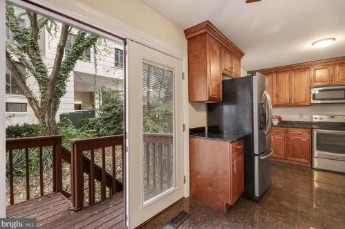 10962 Rampart Way, Silver Spring MD 20902-4765 exterior