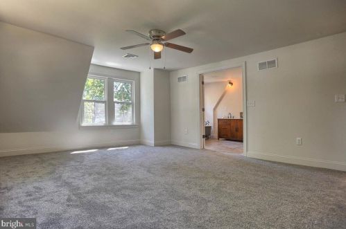 1604 Pine Rd, Carlisle PA  17015-9324 exterior