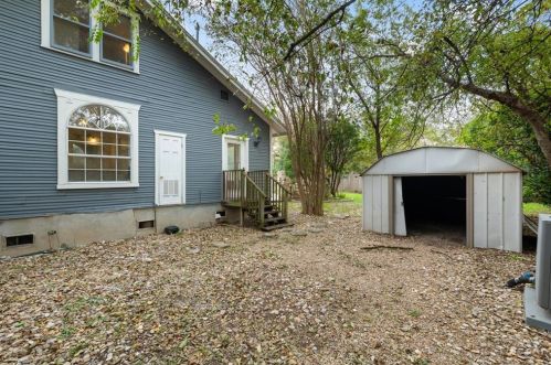 5115 Duval St, Austin TX  78751-2029 exterior