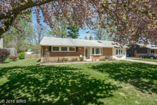 7418 Farnum St, Springfield, VA 22151-2930