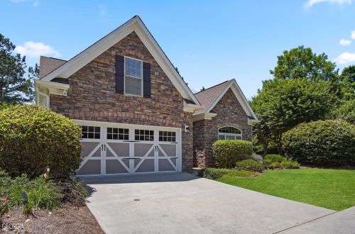 1200 Dawnview Dr, Locust Grove, GA 30248-7424