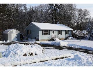 105 Pleasant Vw Dr, Killingly CT  06241-1229 exterior