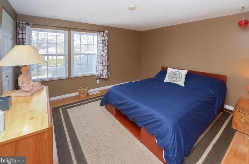 226 Nassau Dr, Haddonfield NJ exterior