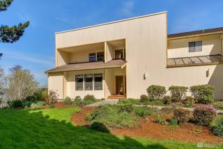 10018 64th Pl, Mukilteo, WA 98275-4540