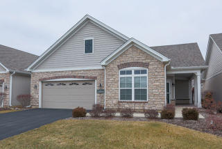 23824 Dayfield Dr, Plainfield, IL 60586-7711
