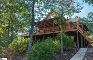 216 Serenity Bay Dr, Seneca, SC 29672-0364