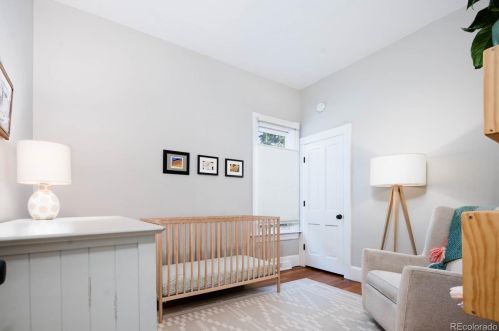 865 Logan St, Denver CO 80203-1290 exterior