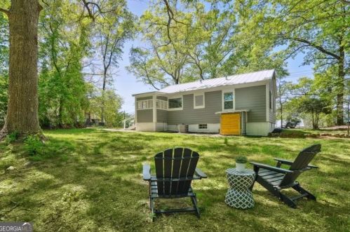3985 Atlanta Rd, Smyrna GA  30080-5968 exterior