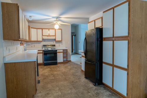 703 Missouri Dr, Nelson IL  61021-8903 exterior