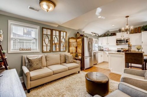 40 Hutchinson St, Atlanta GA  30307-2808 exterior