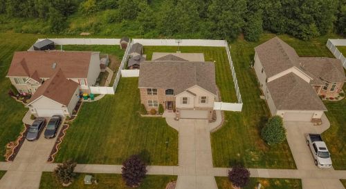 6872 Whitcomb St, Gary, IN 46410-3373