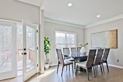 1898 Connemara Dr, Atlanta GA  30341-1565 exterior