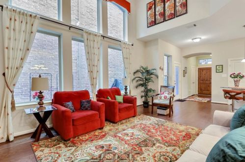 6639 Deleon St, Irving TX  75039-3401 exterior