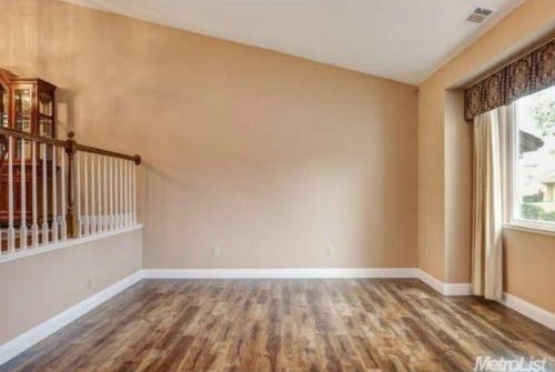 125 Sai Ln, Turlock, CA 95382-9590