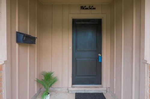 1712 Ridgmar Blvd, Fort Worth TX  76116-2048 exterior