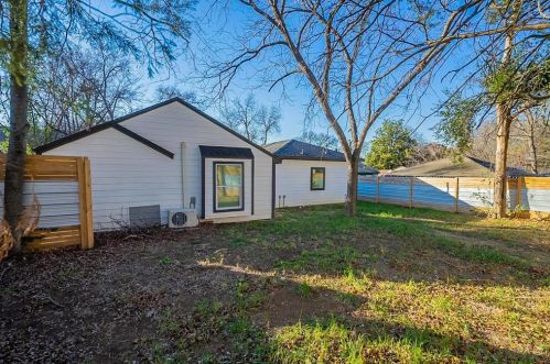 1522 Arizona Ave, Dallas TX  75216-1408 exterior