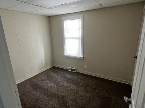 1645 40 Ave, Gary IN 46408-2404 exterior