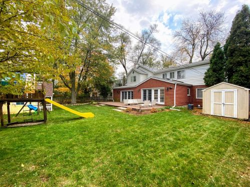 1138 Country Ln, Bannockburn IL  60015-4804 exterior