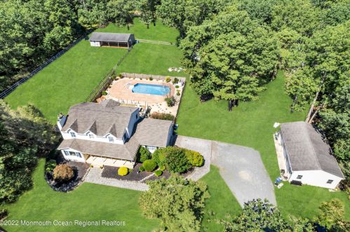 410 Vath St, Jackson Twp, NJ 08527-5218