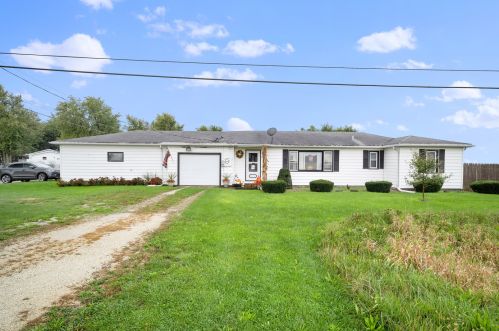 3172 State Route 17, Kankakee, IL 60901-8116